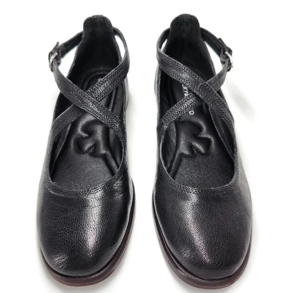 Lucky Brand Necia Black Leather Criss-Cross Mary-Jane Straps Round-Toe Flats - Picture 6 of 12